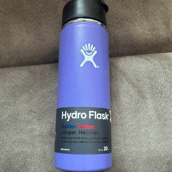 Hydro Flask Other - Hydro Flask in Bold Purple